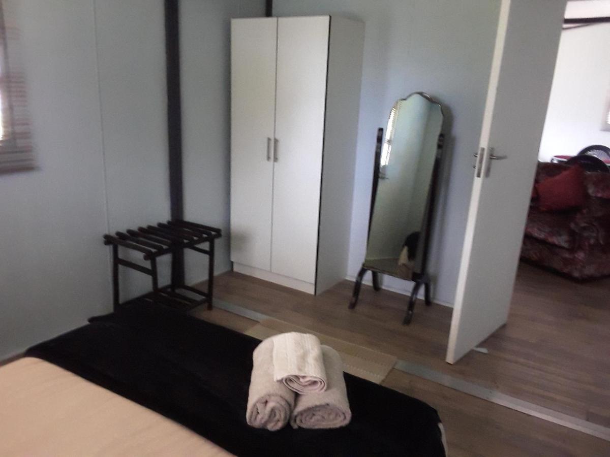 Nadine'S Self-Catering Accommodation Stormsrivier Εξωτερικό φωτογραφία